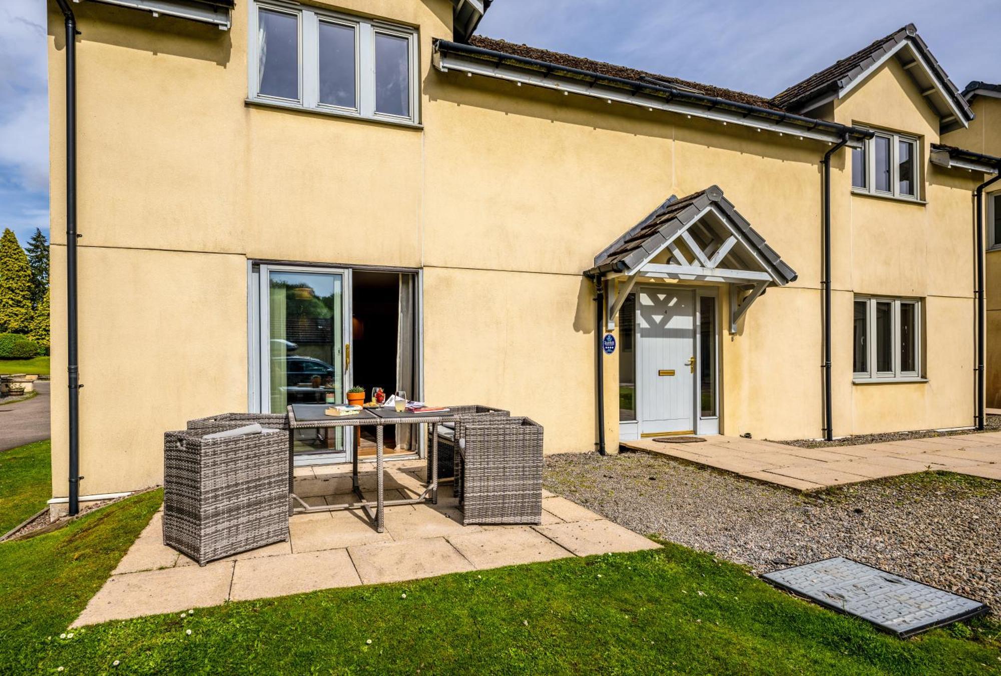 Highland Club Direct Apartment Fort Augustus Exterior photo
