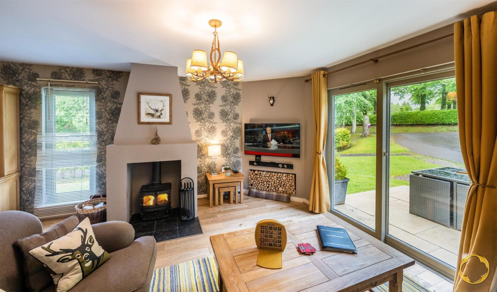 Highland Club Direct Apartment Fort Augustus Exterior photo